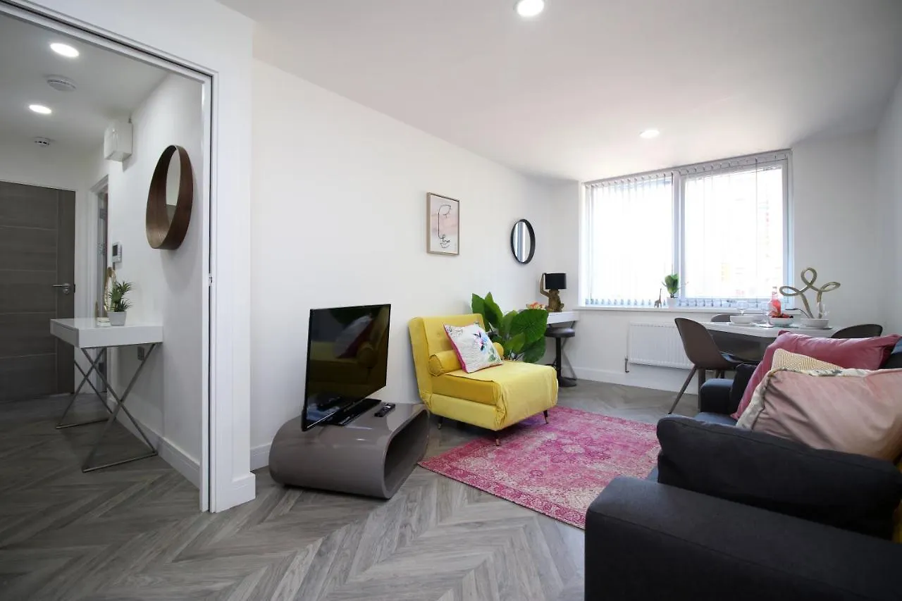 Noya Falls - Flat 3 Apartment Cardiff United Kingdom